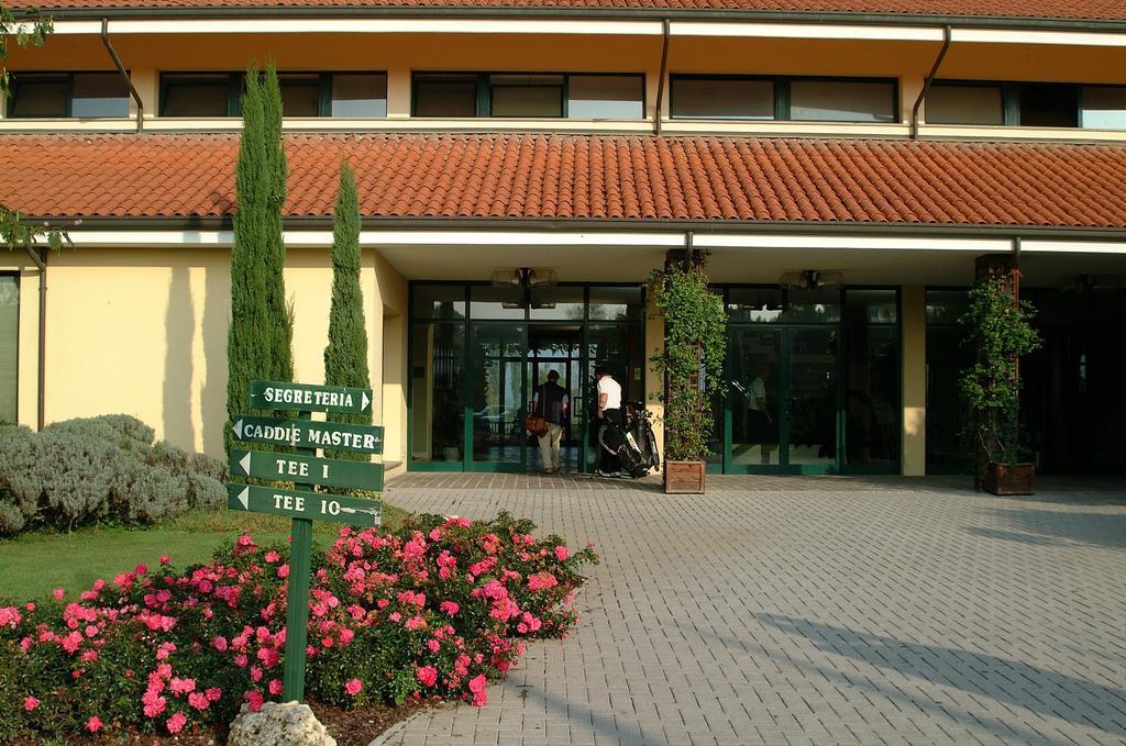 Hotel Excelsior Cervia Exterior foto