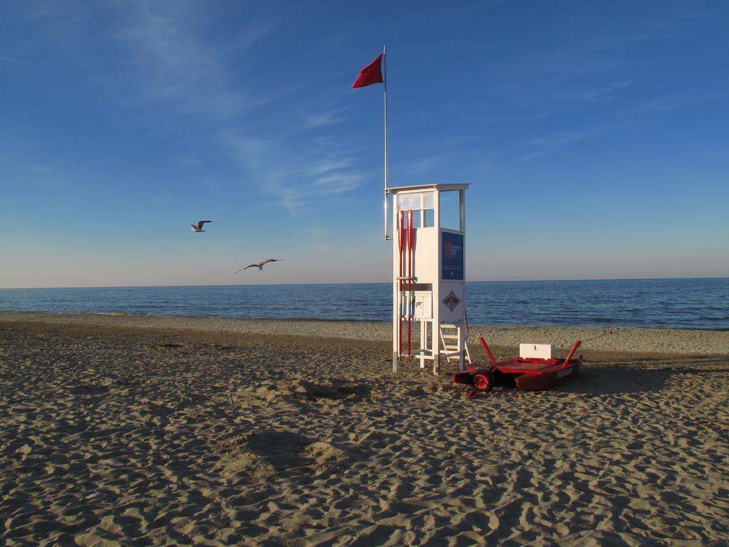 Hotel Excelsior Cervia Exterior foto