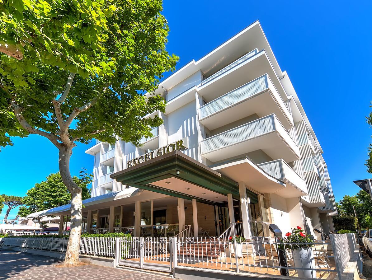Hotel Excelsior Cervia Exterior foto