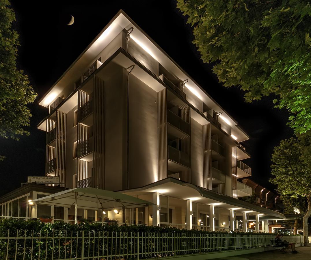 Hotel Excelsior Cervia Exterior foto